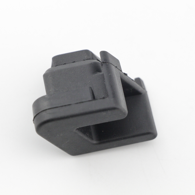 Послепродажный Stihl 044 046 MS440 MS460 MS341 MS361 084 088 Ограничитель цепной пилы Картер Нижний буфер AV Замена OEM 1124 791 2800